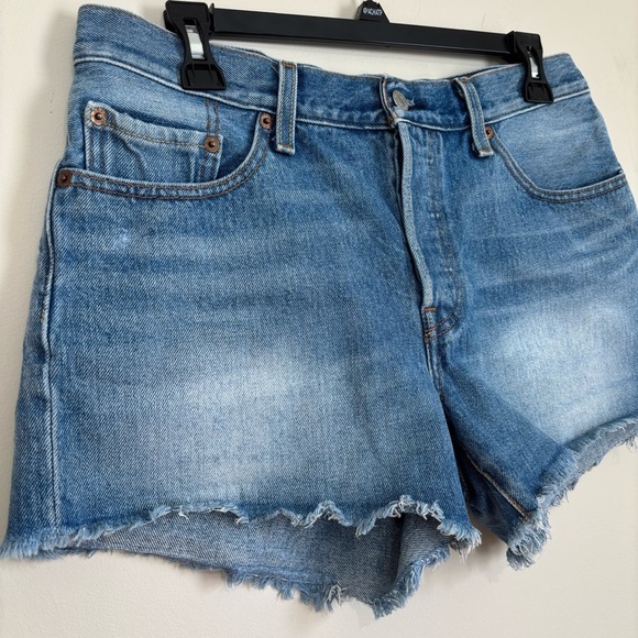 levi's 501 western cowboy high rise button fly raw hem denim blue jean shorts 28 - Picture 6 of 16